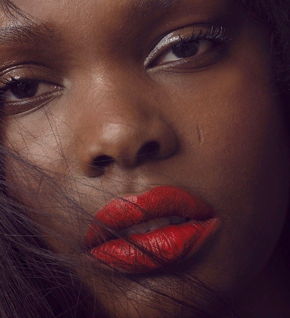 lady in red