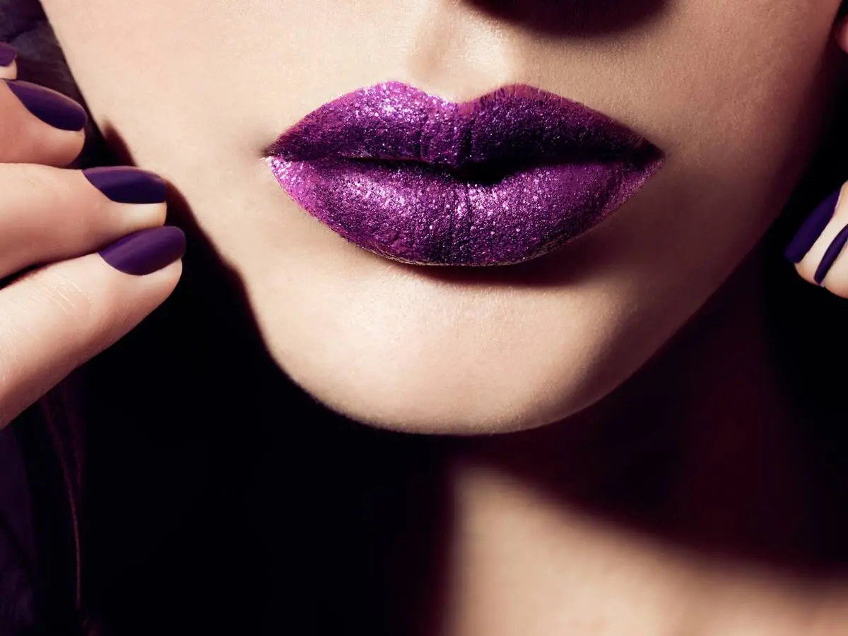 glitter lips