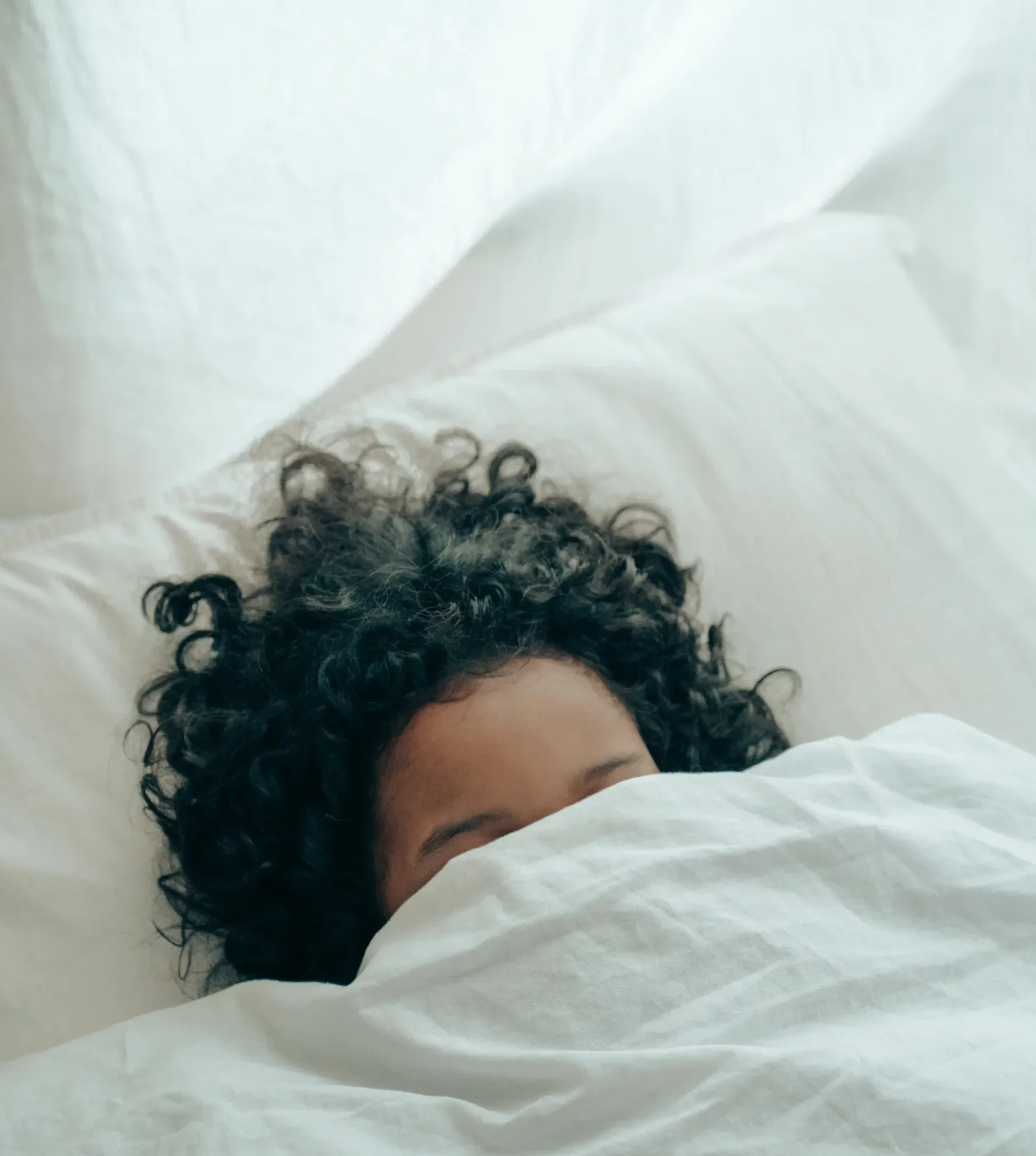 Perfect your night-time curly hair routine!